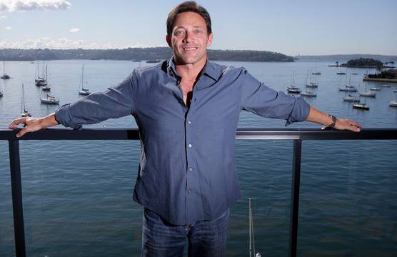 Бившият брокер Джордан Белфорт критикува първоначално предлагане на крипто-валути