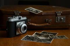 Снимката е „дрехата“ на изделието – посреща клиента и продава