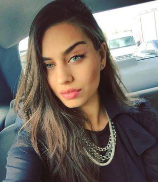 Джахит прегазва Нур с колата си – тази вечер в „Сега и завинаги“.