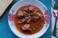 Свинско със зелен фасул