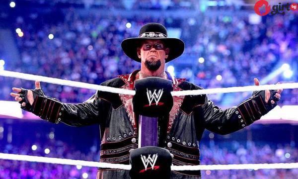 Помните ли великият кечист „Гробаря“? Вижте го как изглежда днес (снимки)