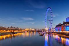 Дигитален щанд и 3D сувенири ще впечатляват туристи в Лондон