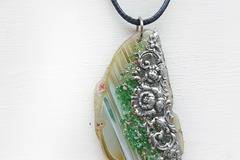 Коледни он-лайн подаръци и изненади за жени