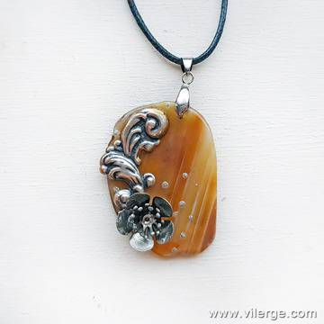 Подари щастие и късмет с бижута за Коледа