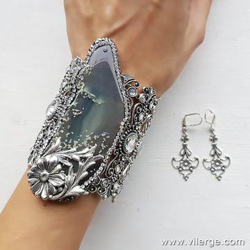 Късмет за Коледа и подаръци за жени с Бижута VILERGE