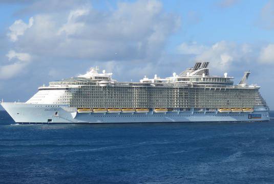 Информация и снимки на круизният кораб Oasis of the Seas