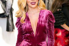 Христина Ангелова ни води в градът, който никога не спи