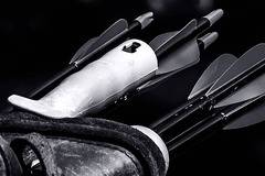 Дървена стрела за лък