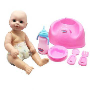 Кукла CHIPPO 310012, Пишкащо Бебе с голямо гърне и 4 аксесоари, 33 см