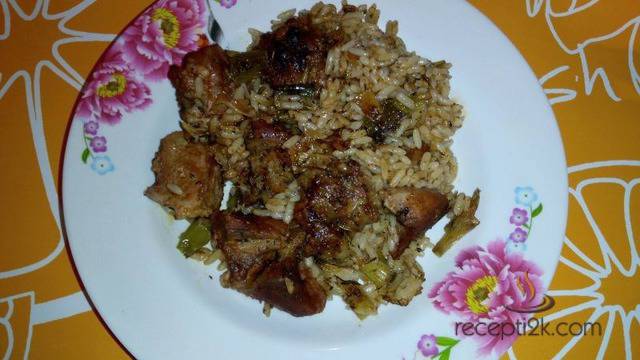 Рецепта за: Ориз с праз и свинско