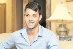 Синът на Лепа Брена истински красавец, по който въздишат всички момичета. Вижте го само (снимки)