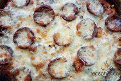 Домашна пица със салам