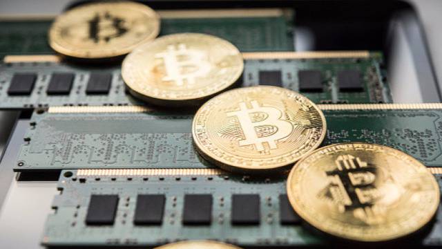 Bitcoin успя да покори нивото от 8000 долара