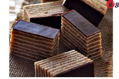 Най-вкусната шоколадова торта без печене с фантастична глазура (много лесна рецепта)