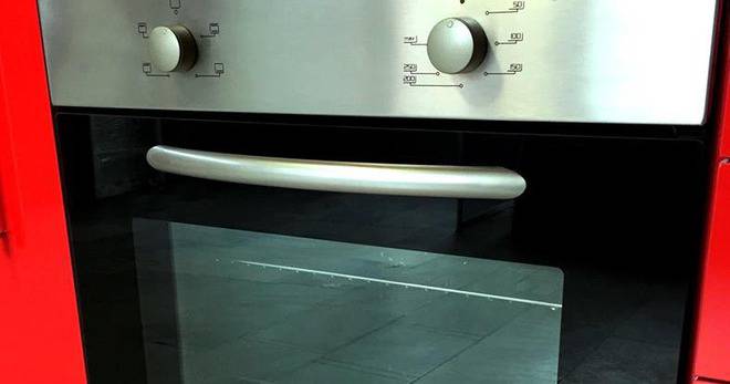 Спечелете фурна за вграждане от Мебели Ралев