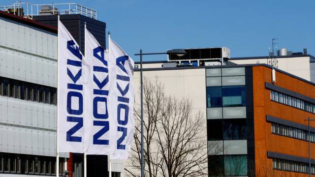 Nokia отрече слуховете за придобиването на Juniper Networks