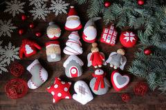 Ръчно изработена коледна декорация от филц