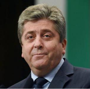 Първанов за БСП: Разиграват театър, а силовите групировки минаха и си направиха рекета