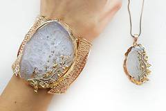 Поръчай он-лайн Коледен подарък с бижута за жени