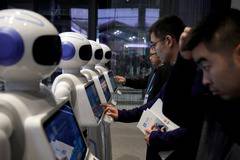 Роботите и автоматизацията ще имат значително въздействие върху пазарите на труда до 2030 г.