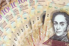 Свърхзвуковият спад на Венецуелският Боливар