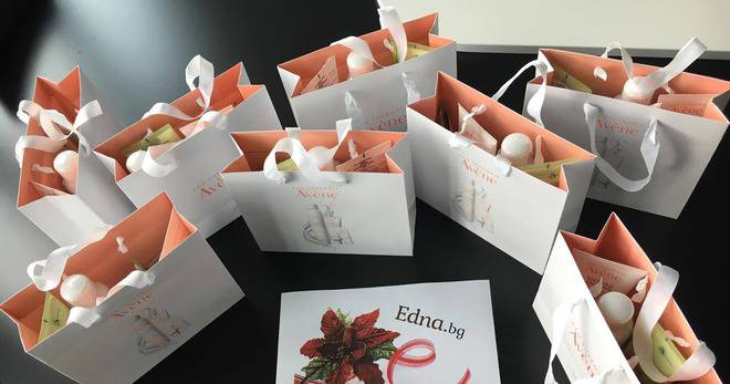 Конкурси всякакви: Спечелете 8 козметични комплекта