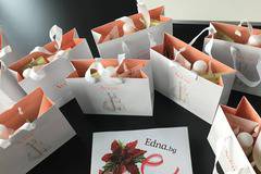 Конкурси всякакви: Спечелете 8 козметични комплекта