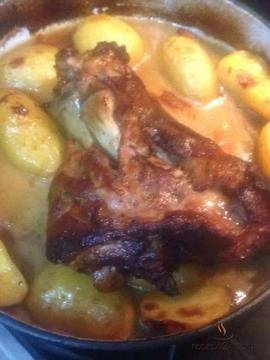 Свински джолан с картофи