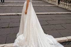 Тенденции при булчинските рокли 2018 от Bridal Fashion