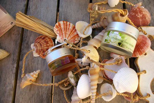 Хидратиращ крем за лице и околоочен гел от Bio Cosmetics