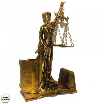Статуетка – аксесоар за бюро Темида – богинята на правосъдието и закона