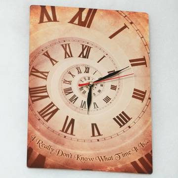 Съвременен стенен часовник