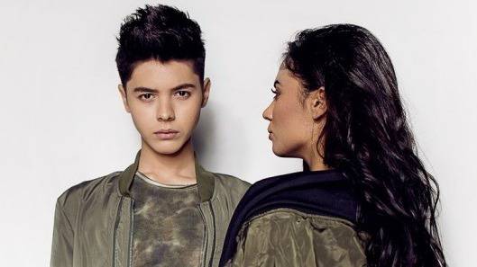 Кристиан Костов заби красива рускиня