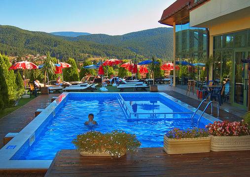 10 перфектни места за романтична почивка в България