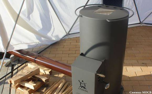 Бездимна печка на дърва стана хит на ХХІ Европейски форум по екоиновации