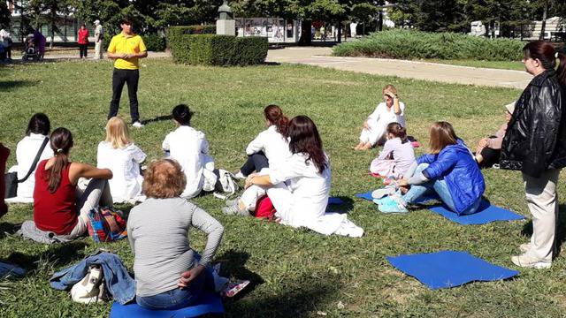 2017-10-Варна, Стара Загора, Търговище: Фалун Дафа на фестивала „Здравей, Здраве“