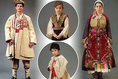 Добружански народни хора: Сборенка, Ръка, Варненско, Ръченик, Тропанка, Данец, Опас