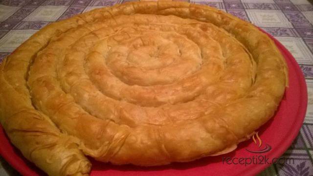 Вита баница със сирене