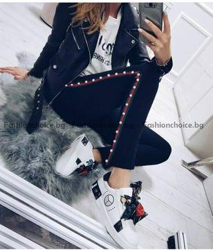 Актуален дамски клин в черно с модерен кант и перли