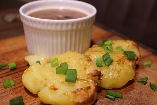 ПЕЧЕНИ КАРТОФИ СЪС СОС ОТ МАНАТАРКИ