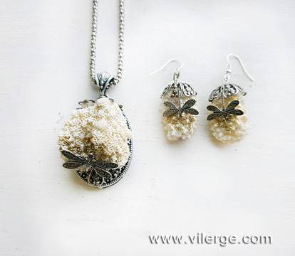 Колекция Корал за Осми Март и жени с Бижута VILERGE