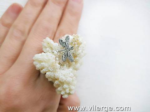 Колекция пръстени с Корал за 8Март от Бижута VILERGE