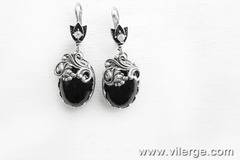 Елегантни обеци от колекция за 8МАРТ от Бижута VILERGE