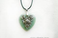 Подари Любов за празника на жената от Бижута VILERGE