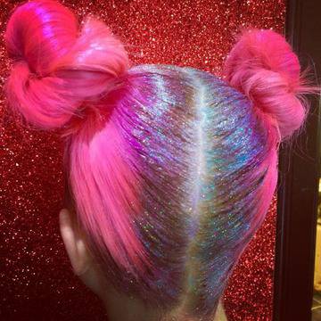 25 Модерни Цветни Прически