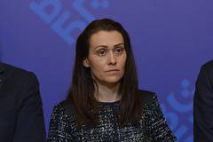 На извънредна пресконференция Гинка Върбакова обясни скандала около сделката с ЧЕЗ
