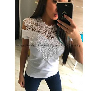 Секси топ с голи рамене и деколте от дантела в 4 цвята