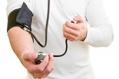 Може би мерите кръвното налягане неправилно! 90% от хората правят тези грешки