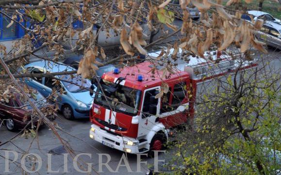 Антена на мобилен оператор подпали покрива на почивна станция в Поморие