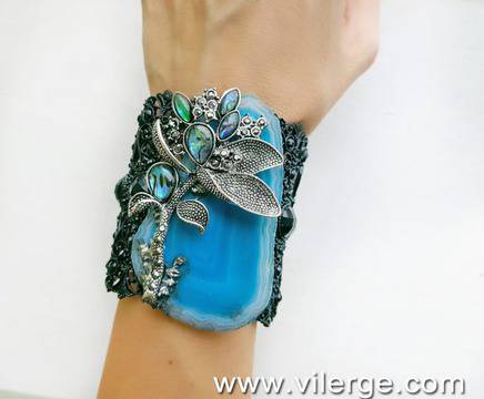 Бална колекция гривни 2018 за абитуриентки и бал